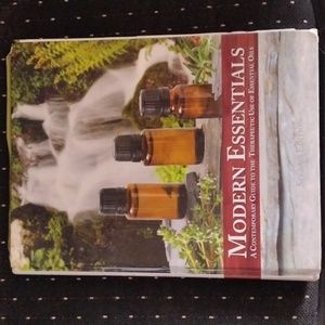 doTERRA Modern Essentials Guide second edition